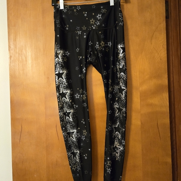 Victoria's Secret Sport Black Leggings With Stars Size M - Picture 1 of 4